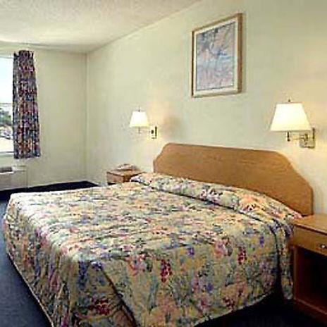 Travel Inn Winter Haven Pokoj fotografie